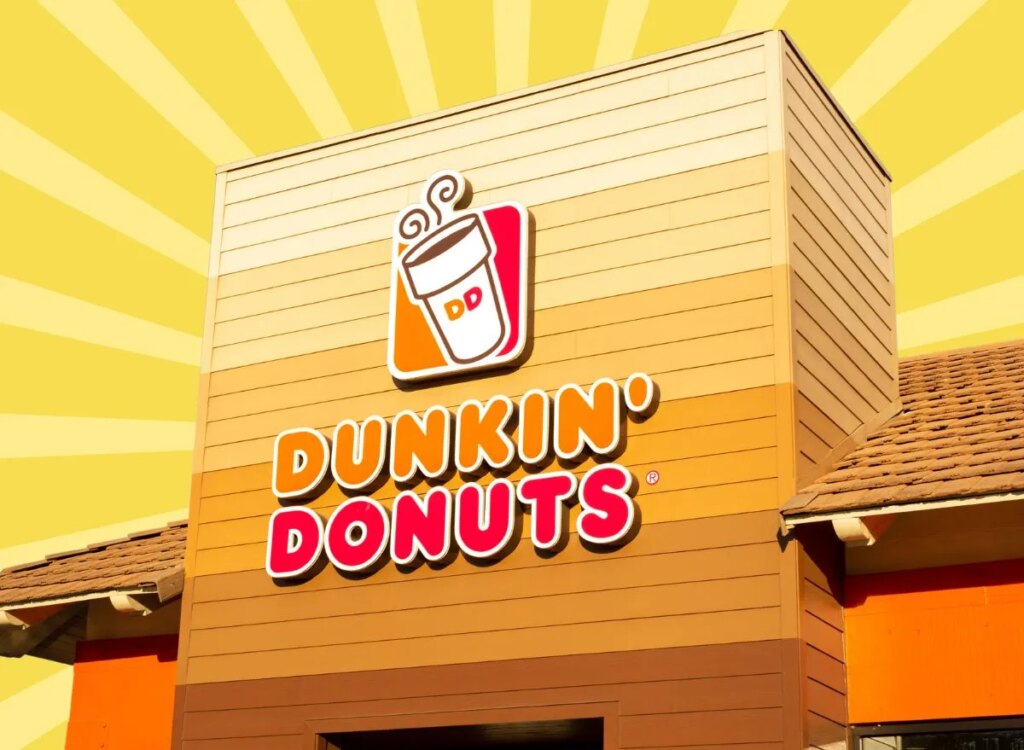 9 Best Low-Sugar Dunkin’ Drinks to Lose Belly Overhang