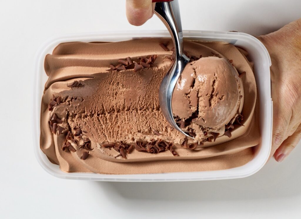 7 Ice Cream Brands That Actually Use Real Cream