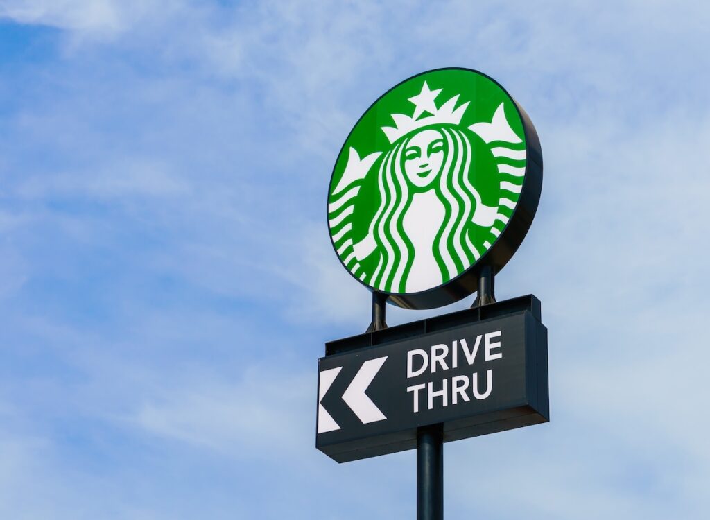 7 Starbucks Drinks That Won't Spike Your Sugar