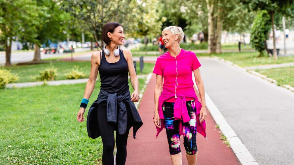 Health benefits of walking every day for your body and mind