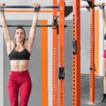 Dead hang can help you master pull-up: 5 steps to do it